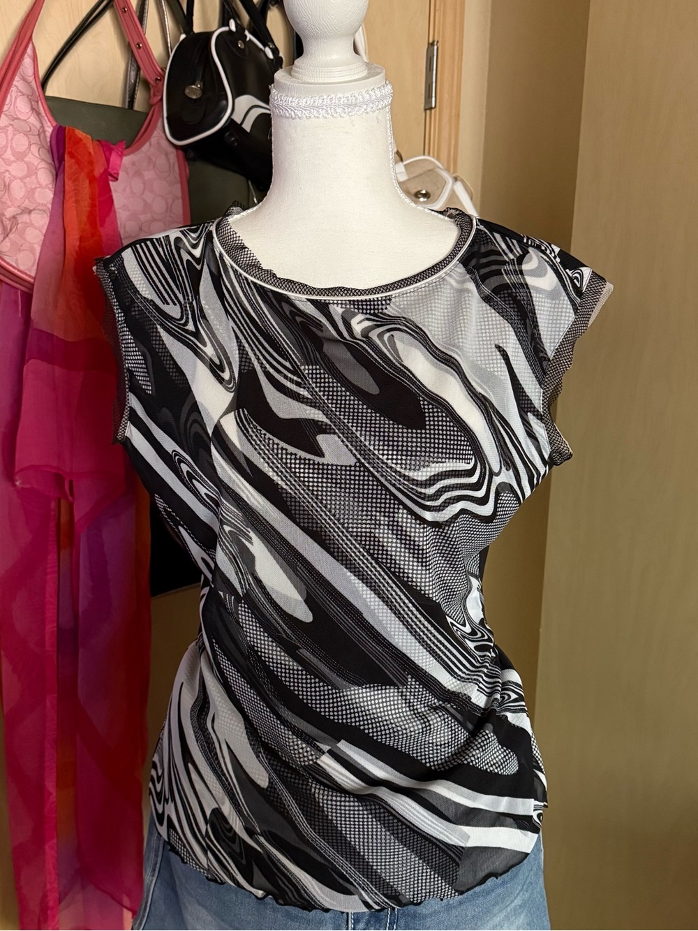 Anac Black and White Abstract Swirl Top